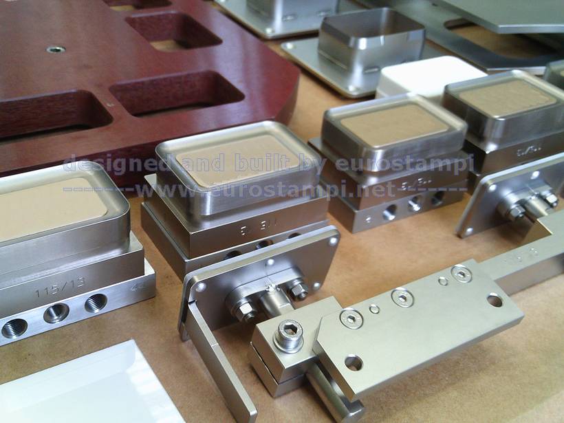 mazzoni stuf q banded soap dies